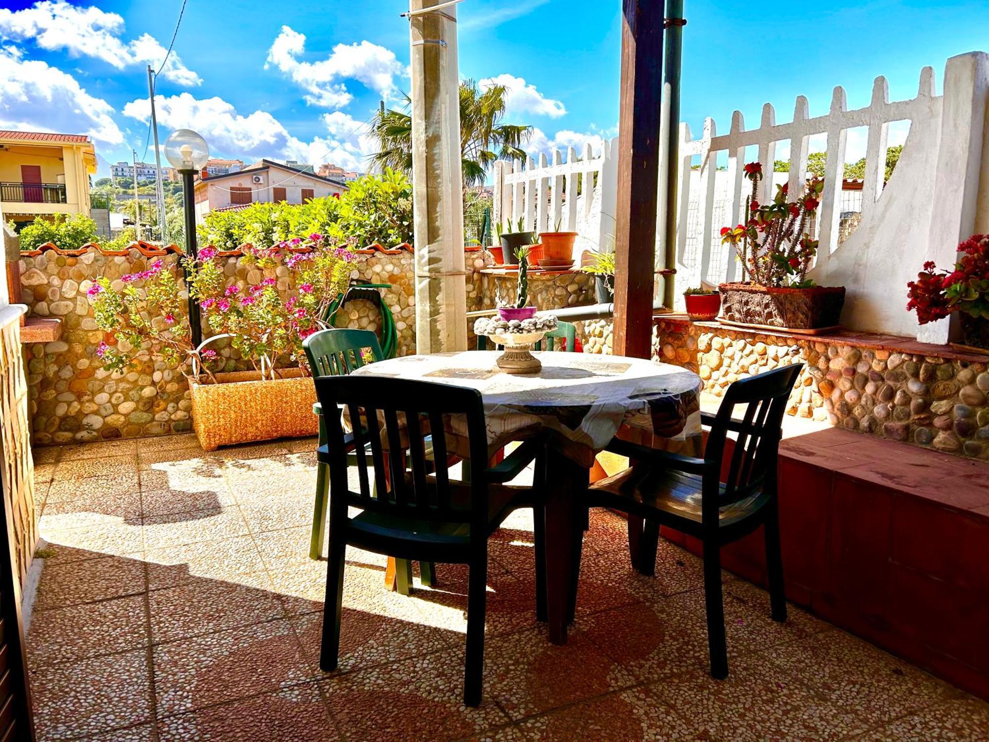 Apartamento Casa del Sole Campofelice Di Roccella Exterior foto